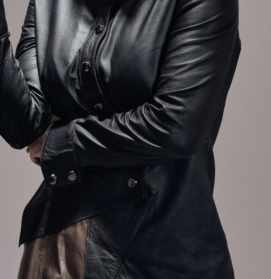 Camisa Asimétrica miniatura 2