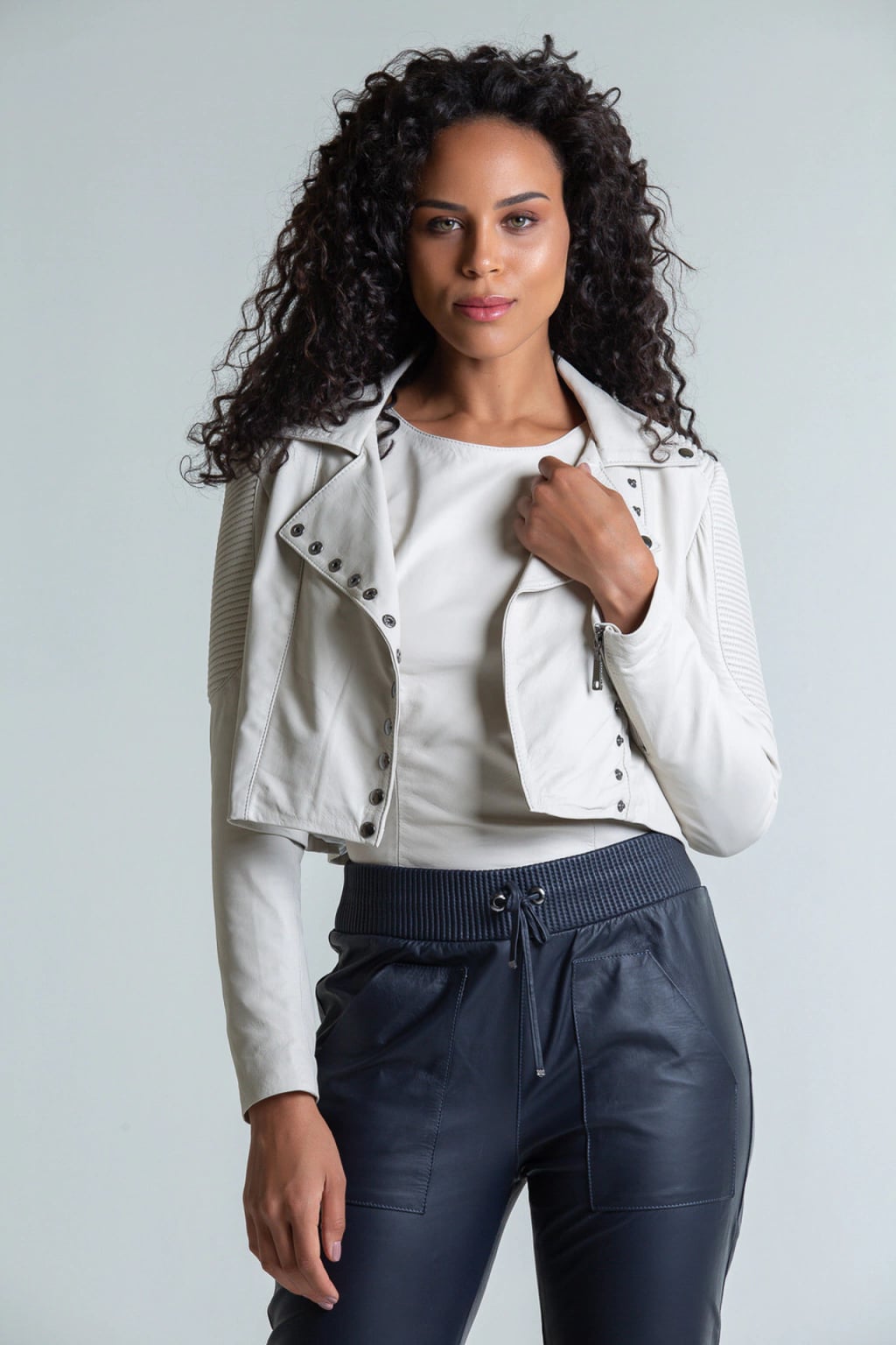 Jaqueta Feminina Curta miniatura 4