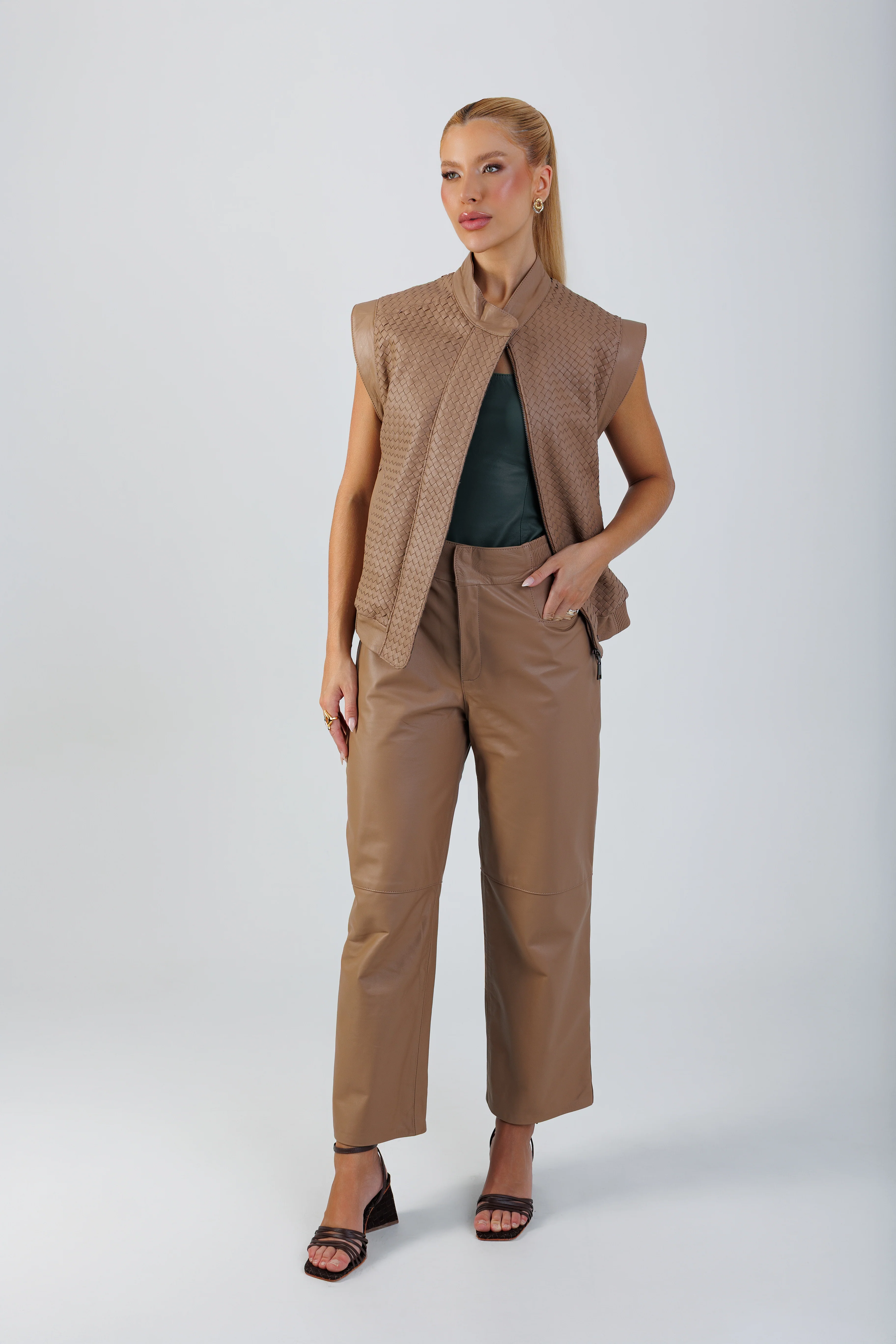 Calça Pantacourt Treviso 12