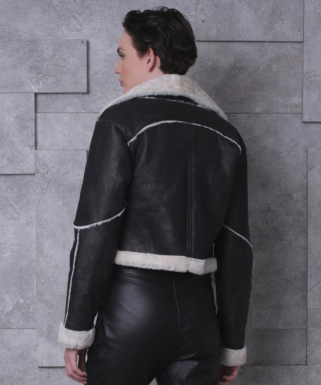 Gamulã Feminina Phuket 2